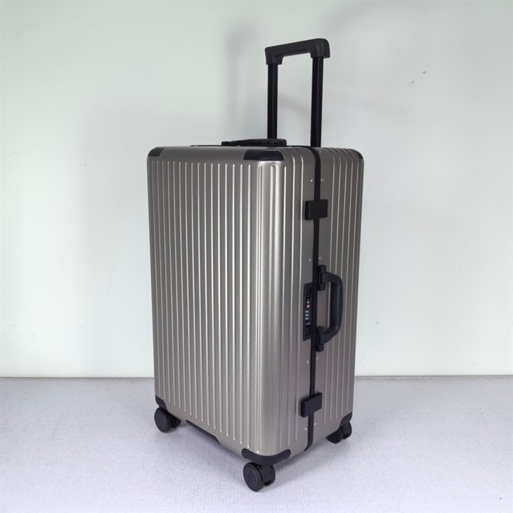 Expensive Trolley Bag suppliers