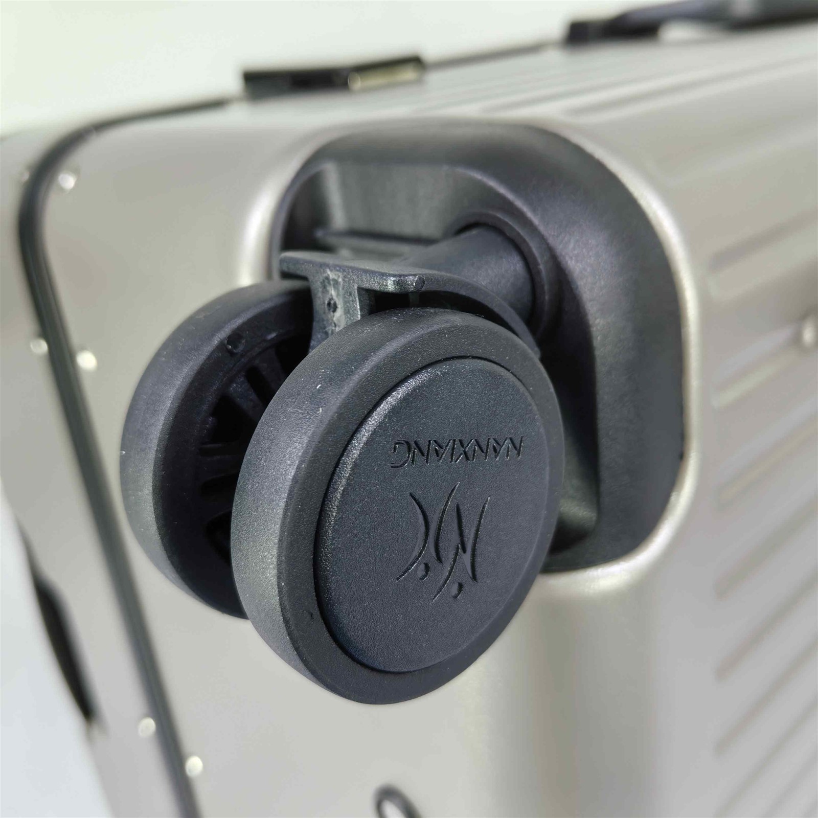 best luxury carry on luggage 14 best luxury carry on luggage 14